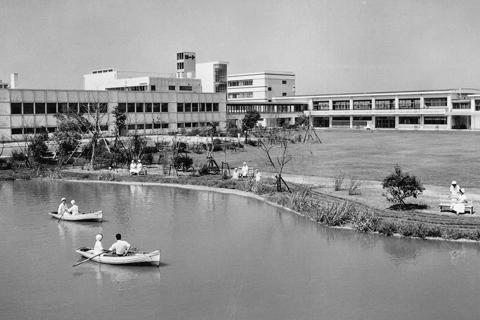 社員が心身ともに健康で、出社したくなる職場環境を目指した当時の大阪本社