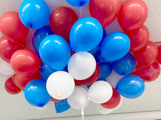 風船で人って飛ばせるの ロート製薬株式会社 風船で人って飛ばせるの ロート製薬株式会社